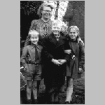 FAMILIE.html